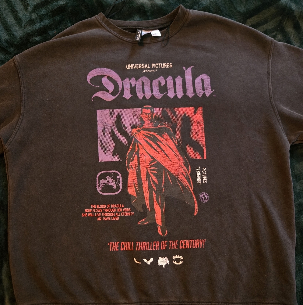 Dracula Graphic Sweatshirt